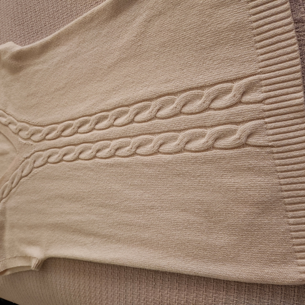 Elegant Cream Cable Knit Sweater